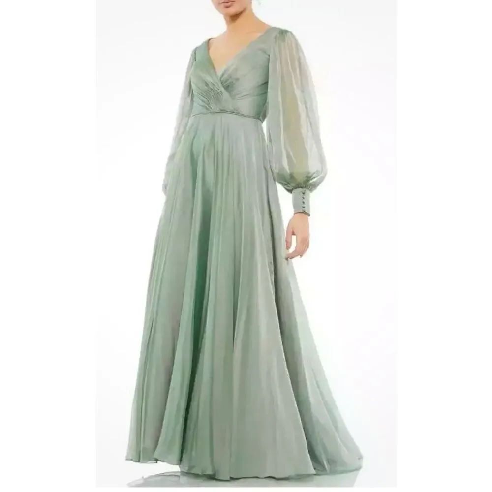 Mac Duggal 67873 lllusion Long Sleeve A-Line Gown in Sage NWOT SZ 18